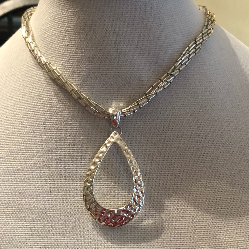 3/$20 VTG George Pure Silver Plated Teardrop Pendant Necklace